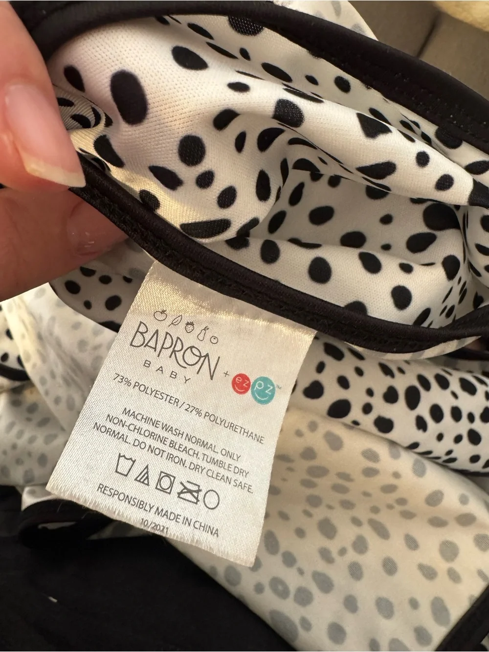 Kids Dalmatian Spot Bib and Splat Mat